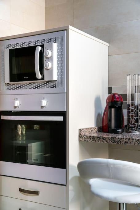 Miraflores Luxury Suites Sevilla Exteriör bild